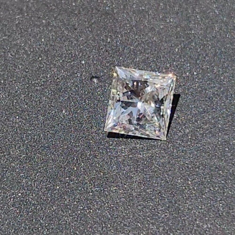 IGI Certified 2.85ct Princess Cut Lab Diamond